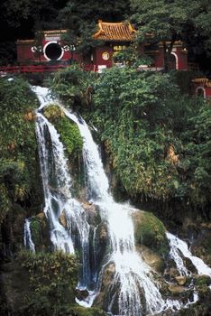 Taiwan-waterfall